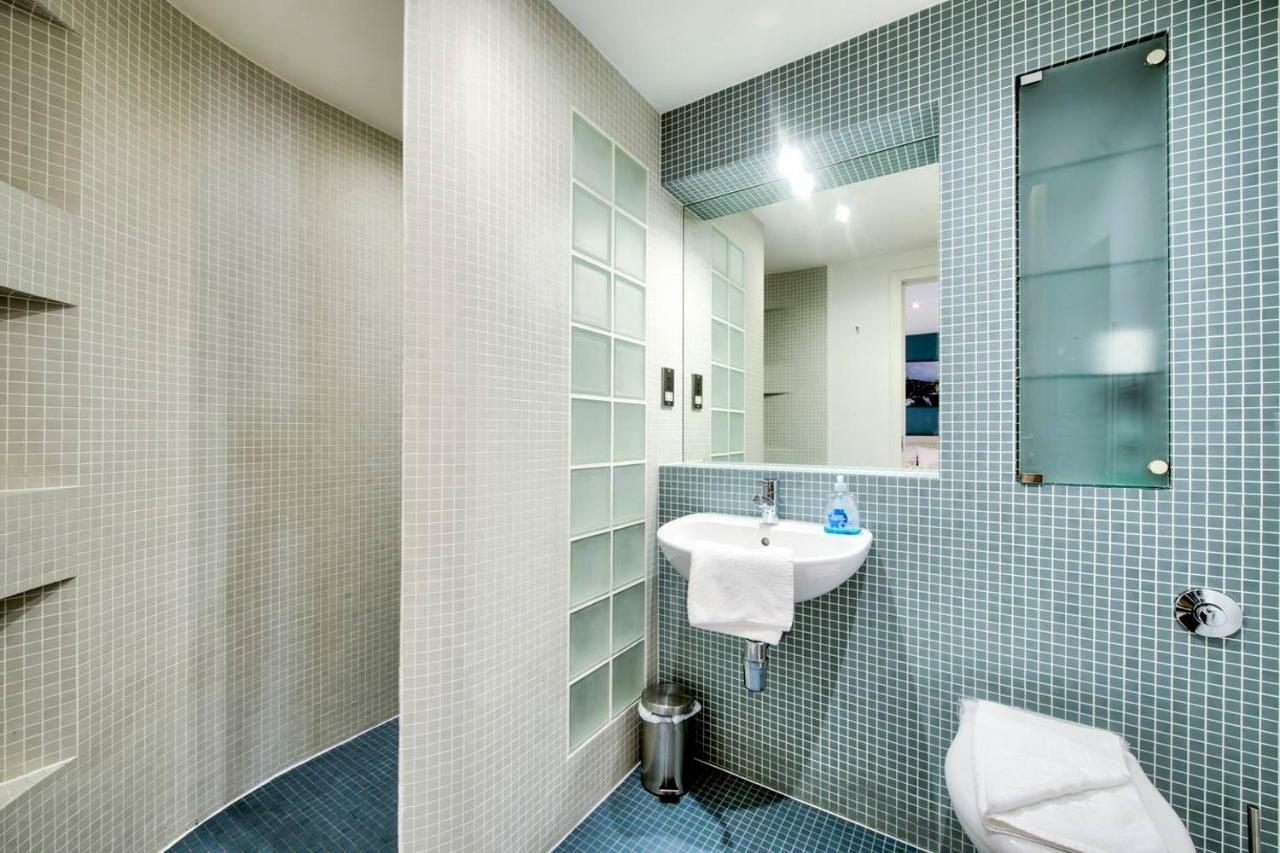 Altido Alluring 3Br Apt Near The Centre With Parking Edinburg Exteriör bild
